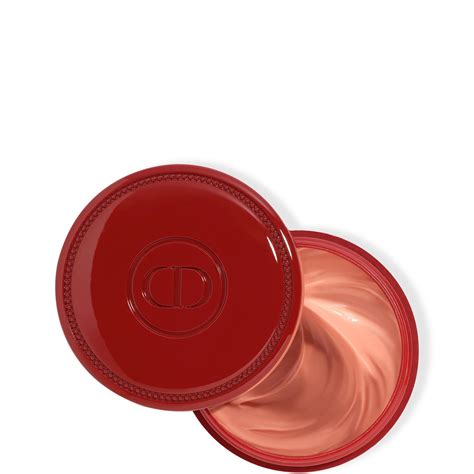 dior creme abricot nail cream.